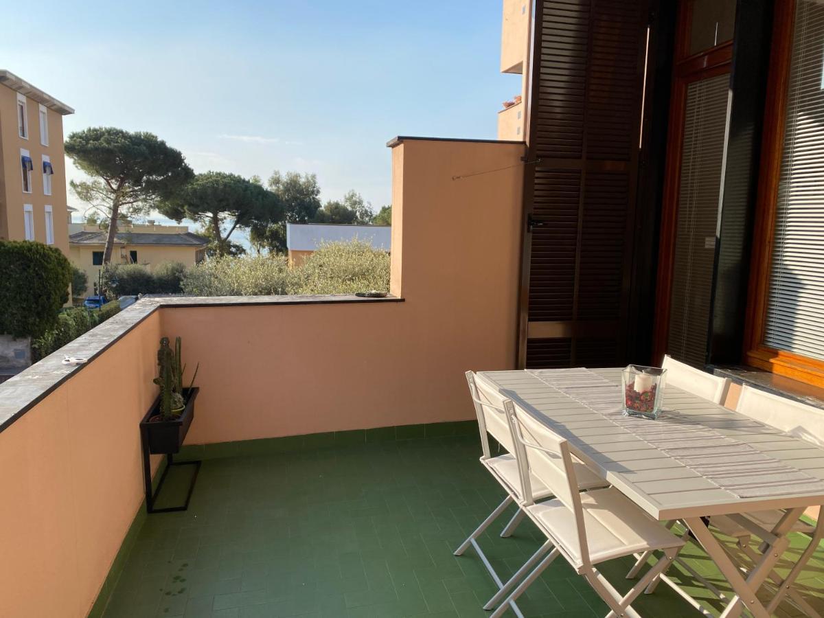 Appartamento In Zona Esclusiva A 50 Mt Dal Mare Arenzano Zewnętrze zdjęcie